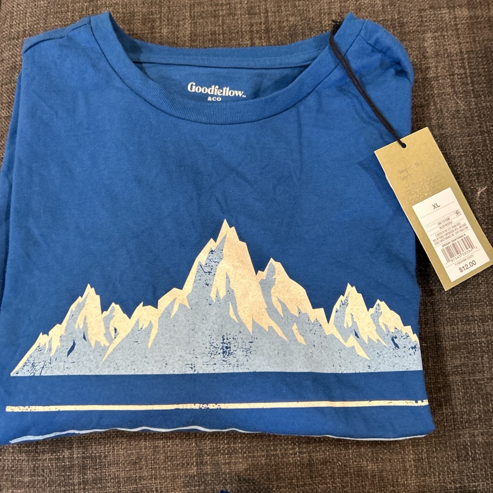Blue Goodfellow & Co. cotton t-shirt• short sleeve•XL